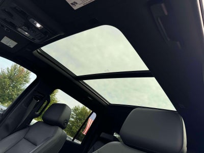 2021 Chevrolet Suburban 4WD LT