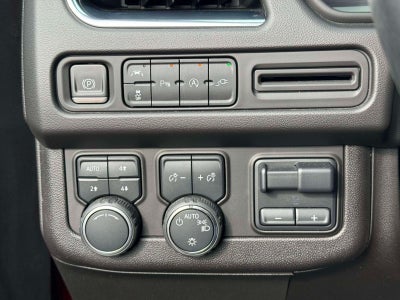 2021 Chevrolet Suburban 4WD LT