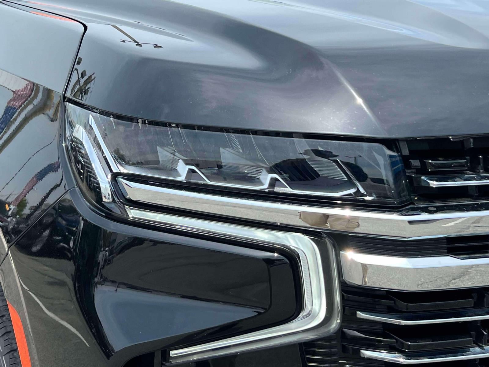 2023 Chevrolet Suburban 4WD LT