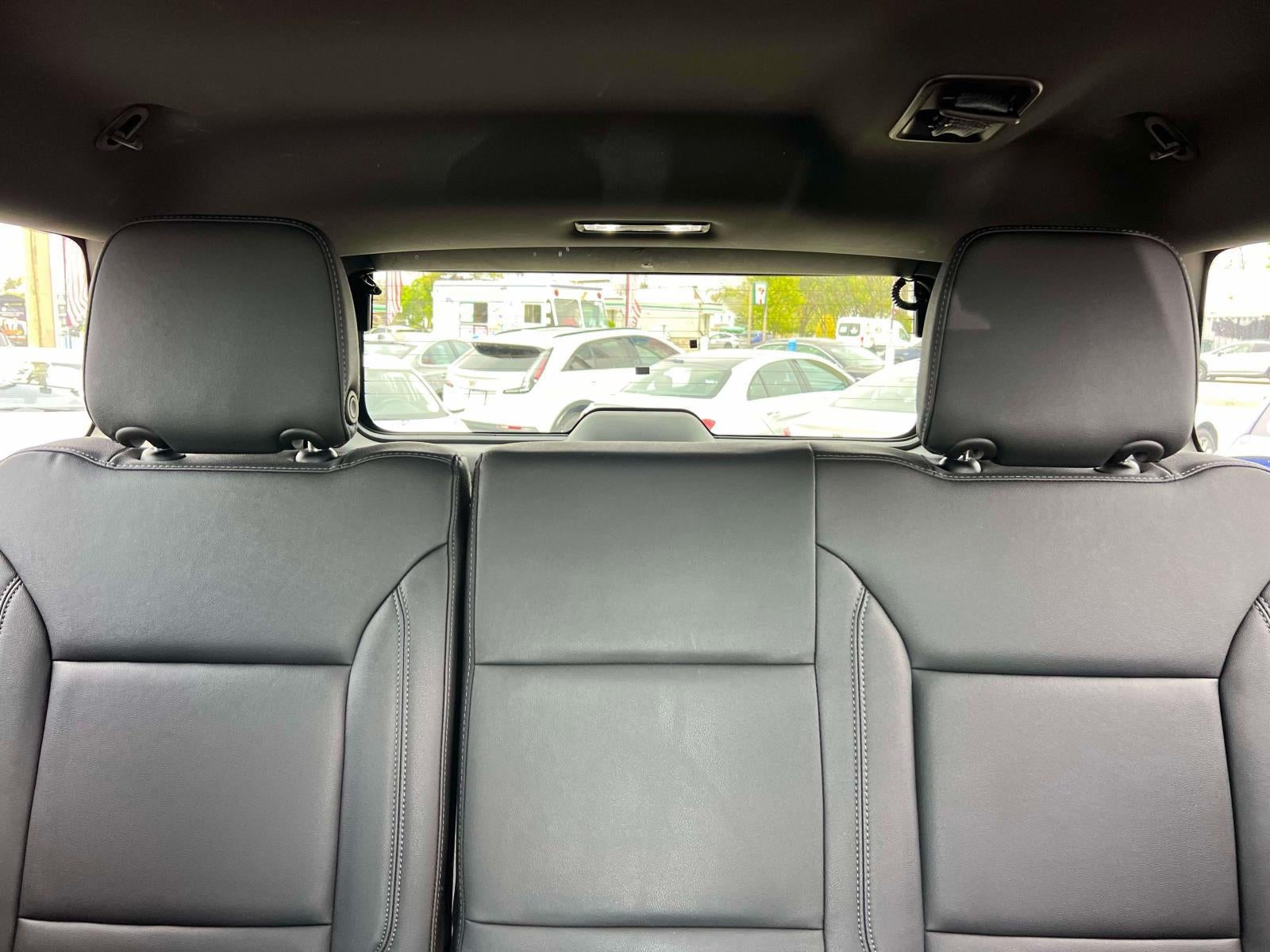 2023 Chevrolet Suburban 4WD LT