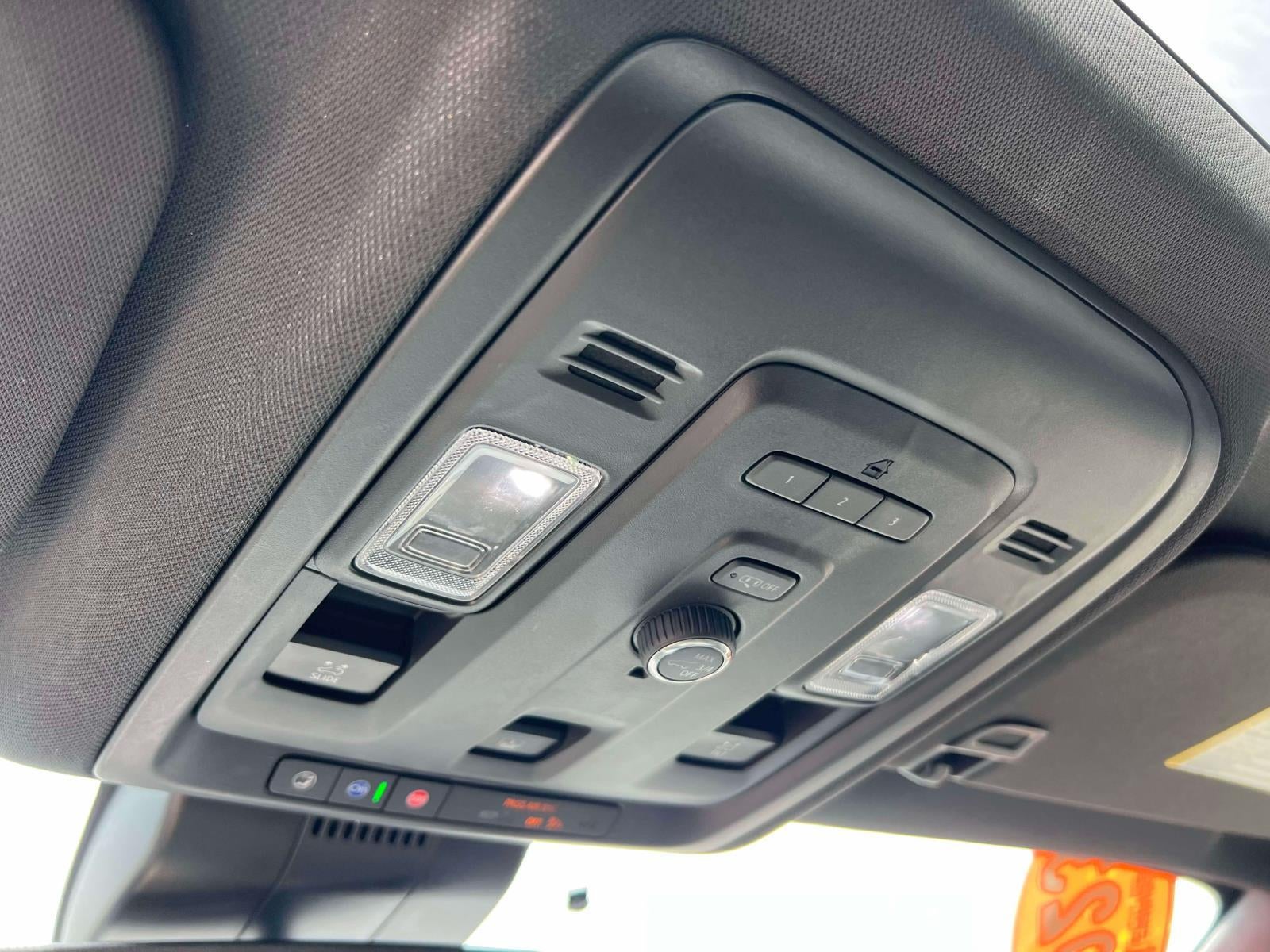 2023 Chevrolet Suburban 4WD LT