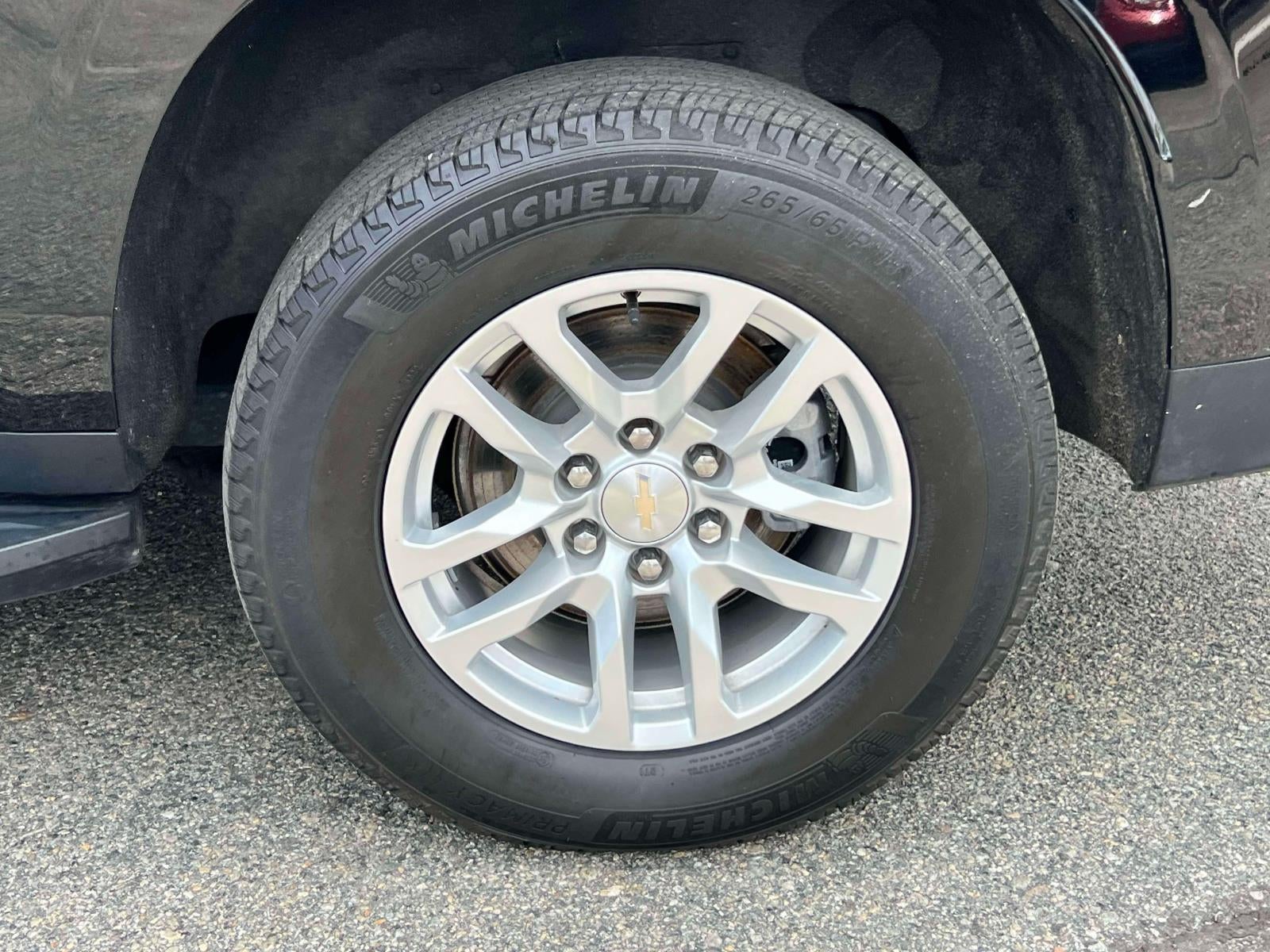 2023 Chevrolet Suburban 4WD LT