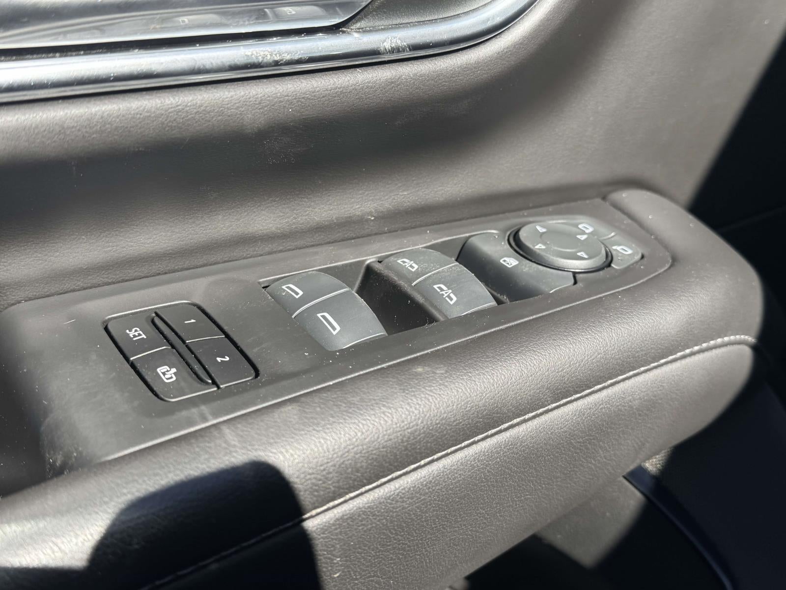 2024 Chevrolet Suburban 4WD LT