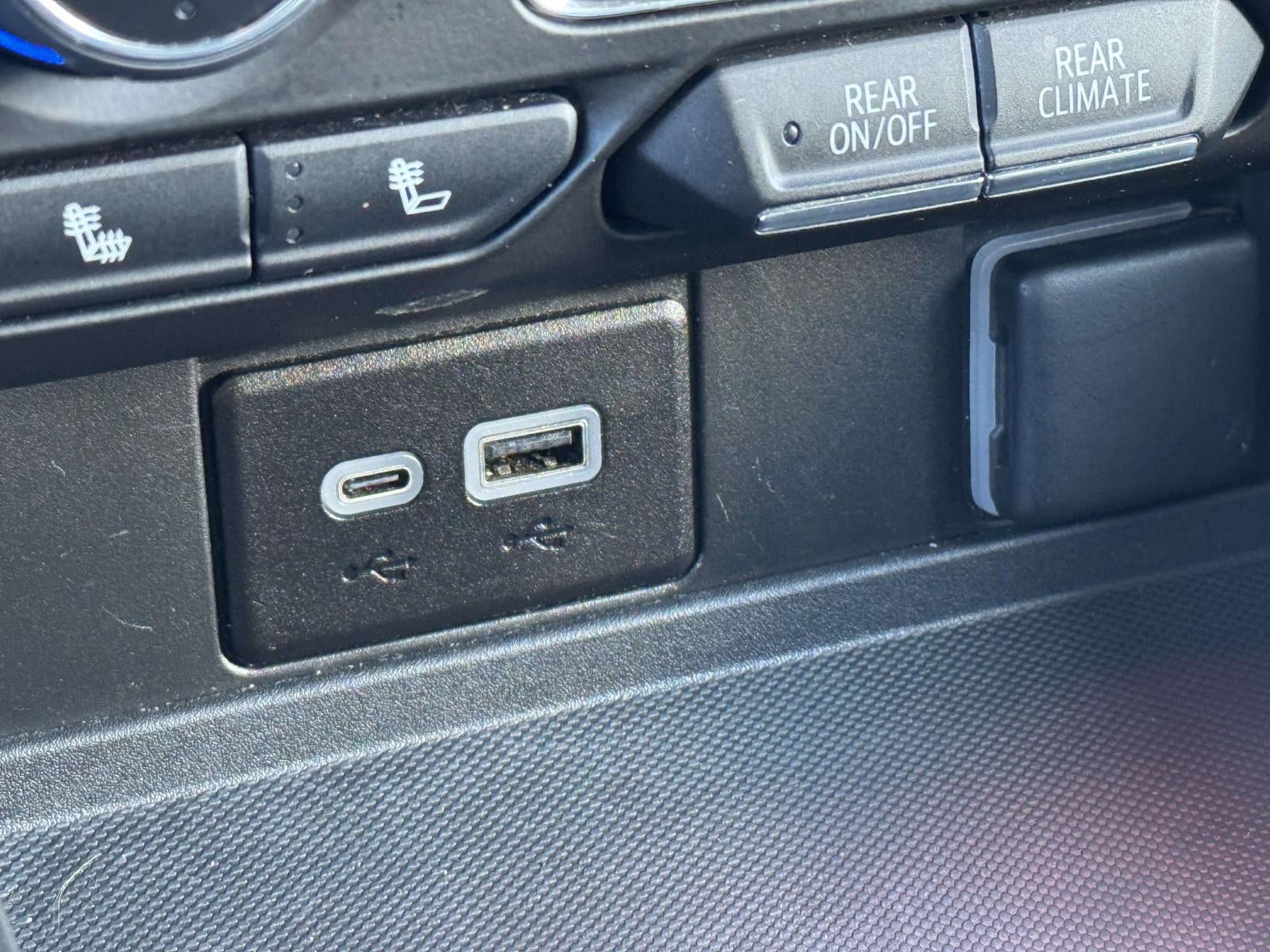 2024 Chevrolet Suburban 4WD LT