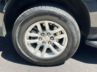 2024 Chevrolet Suburban 4WD LT