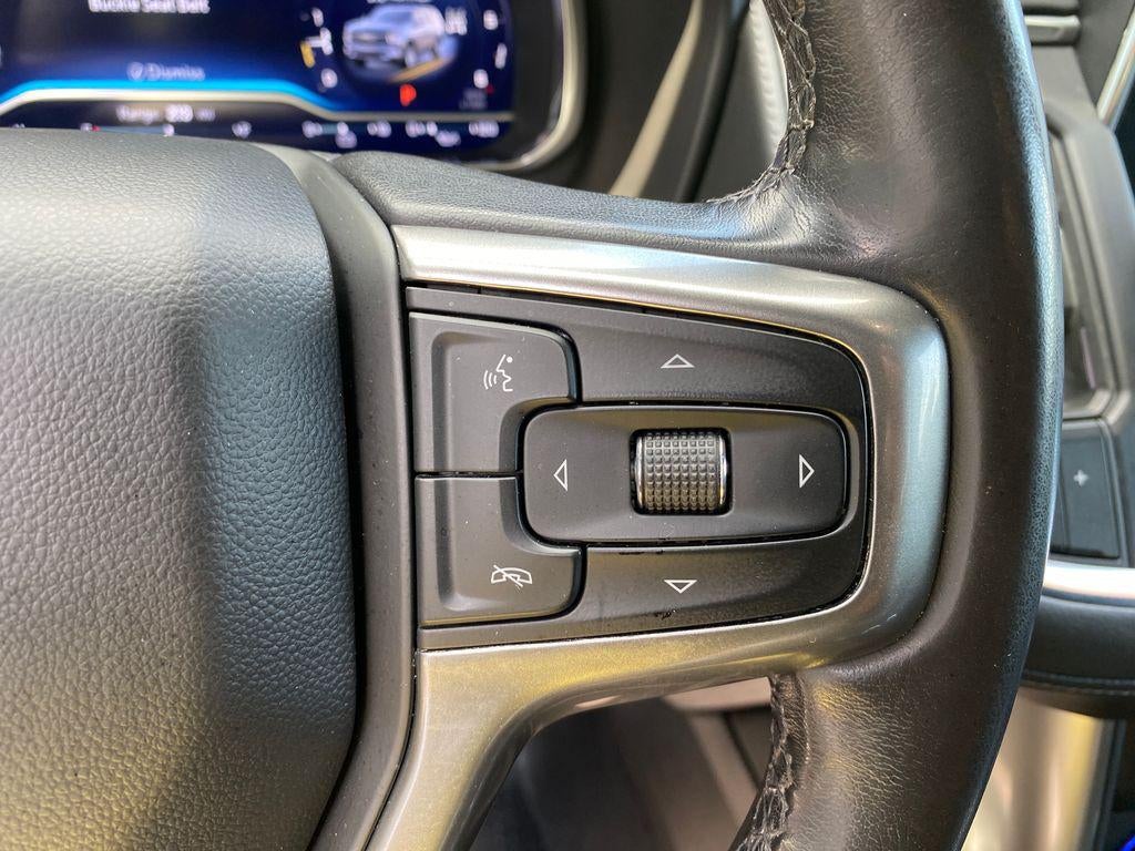 2022 Chevrolet Suburban 4WD LT