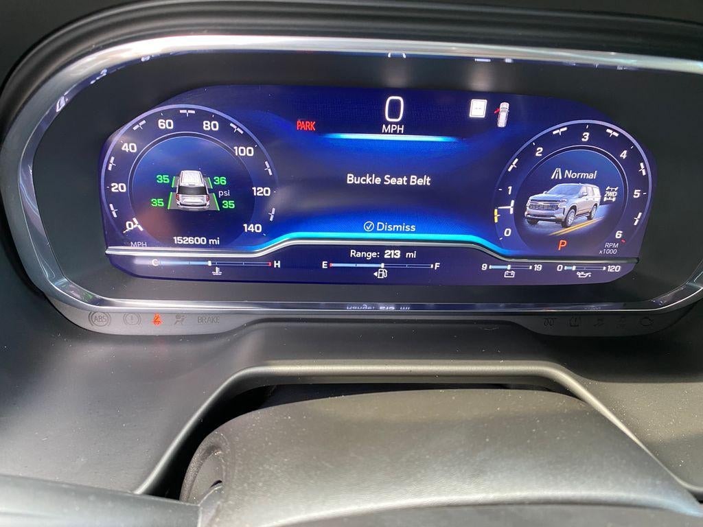 2022 Chevrolet Suburban 4WD LT