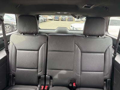 2023 Chevrolet Suburban 4WD Z71