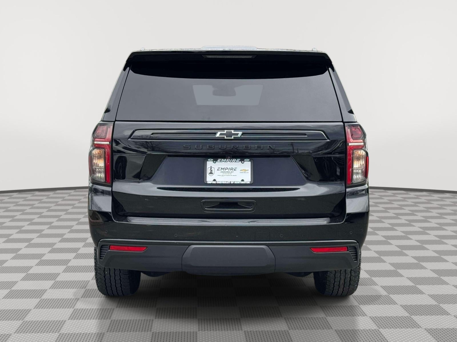 2023 Chevrolet Suburban 4WD Z71