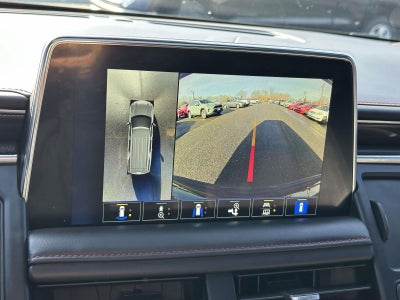 2022 Chevrolet Suburban 4WD RST