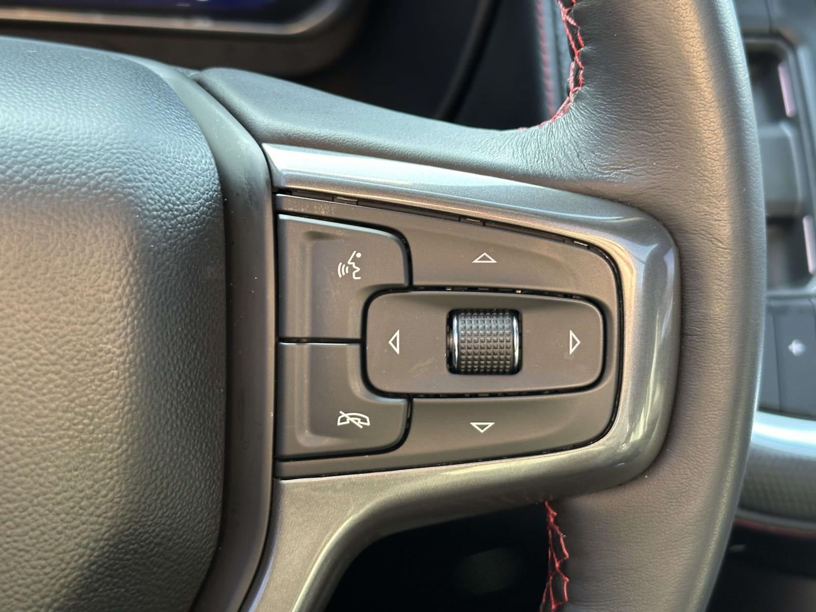 2022 Chevrolet Suburban 4WD RST