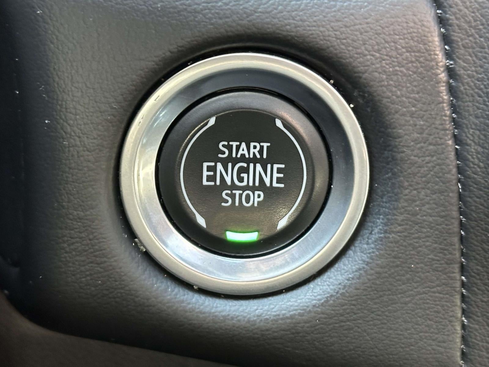 2022 Chevrolet Suburban 4WD RST