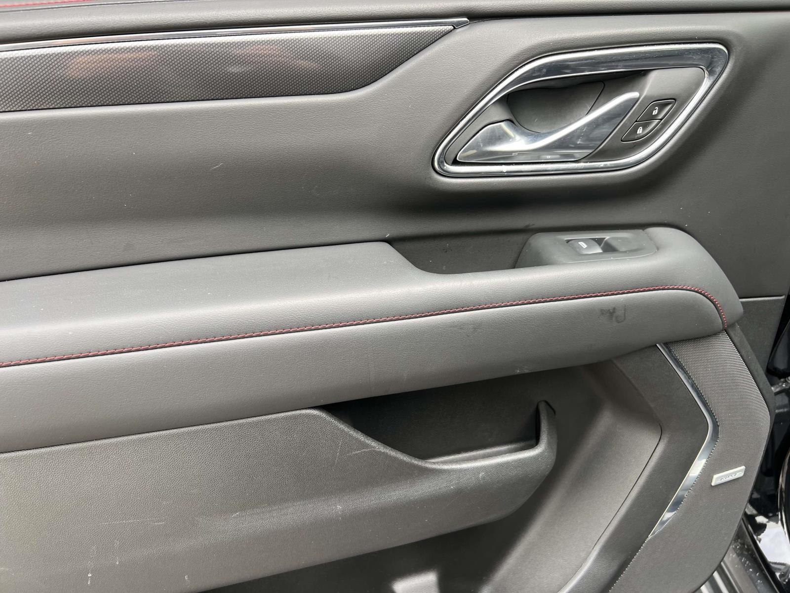 2024 Chevrolet Suburban 4WD RST