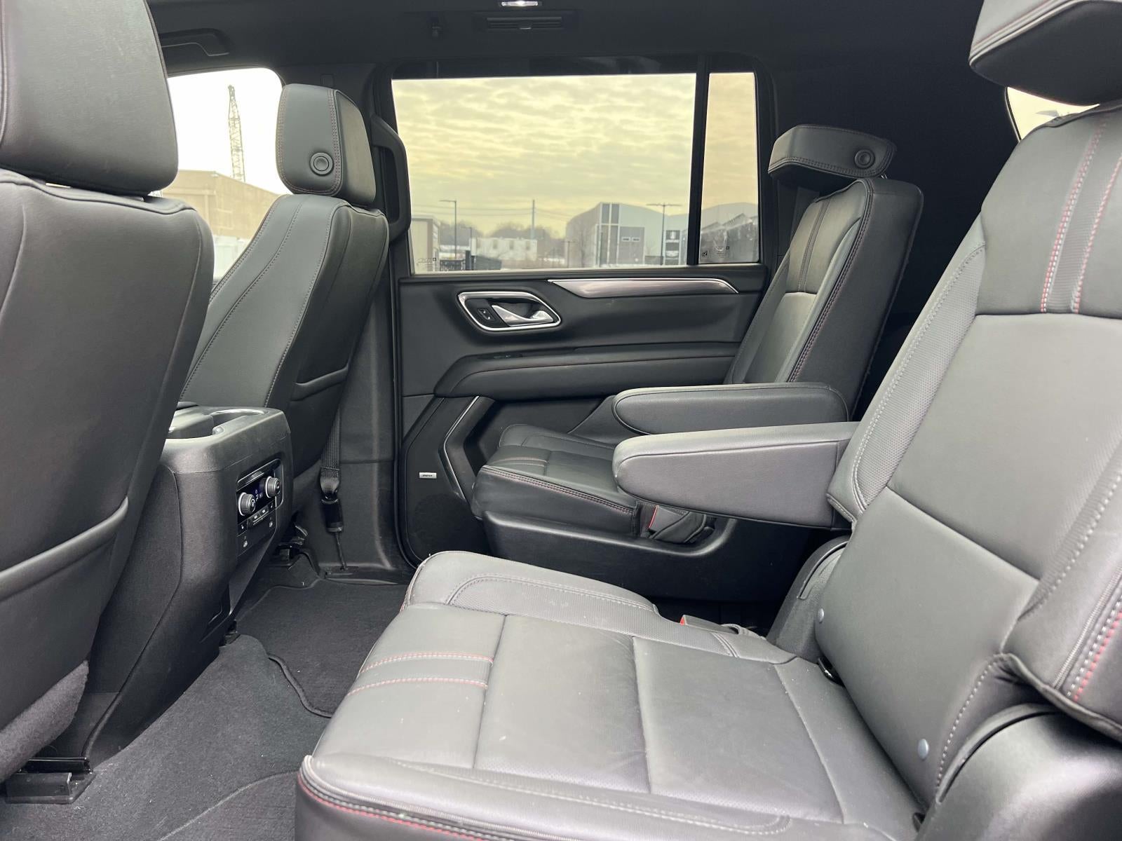 2024 Chevrolet Suburban 4WD RST