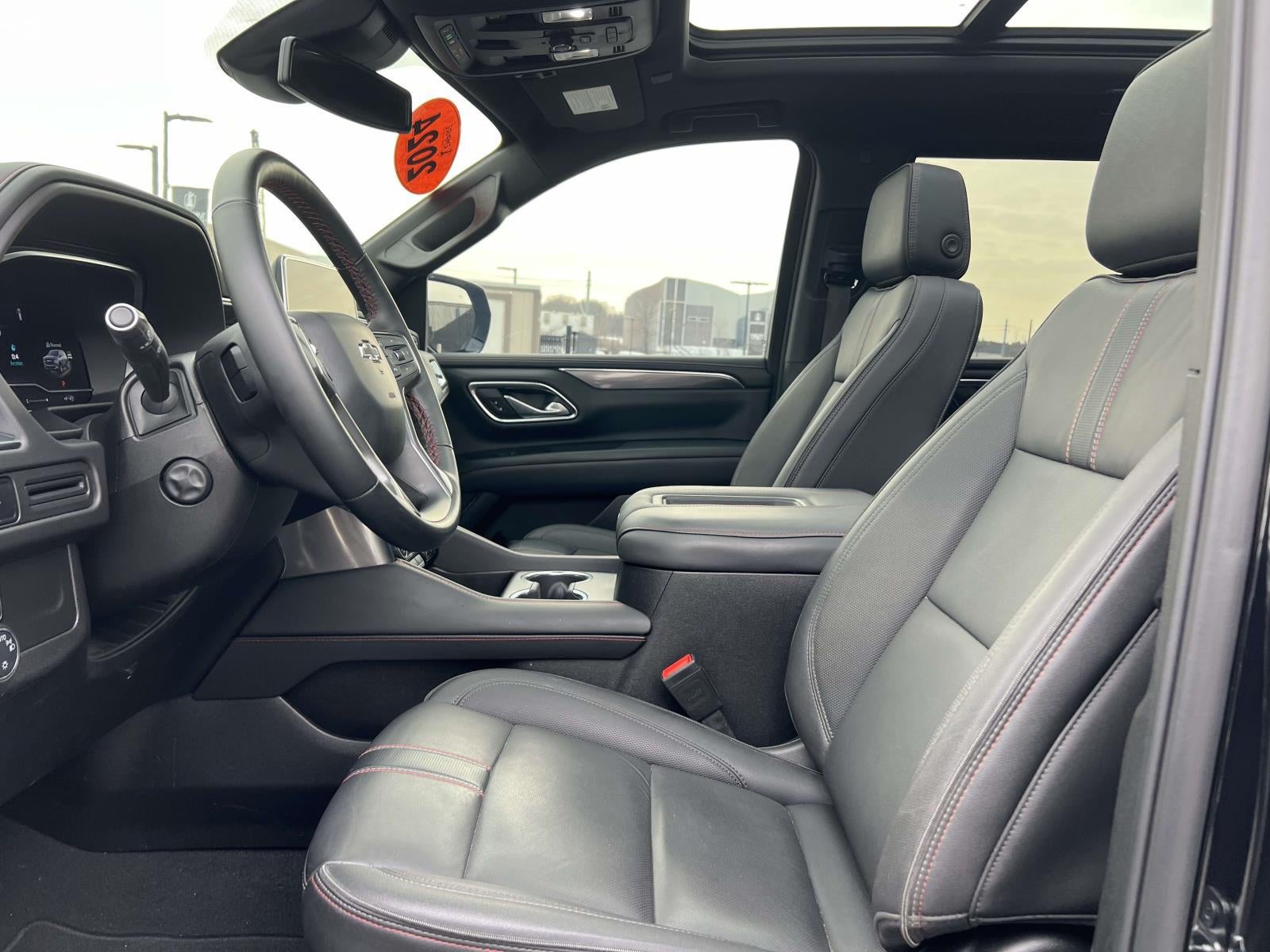 2024 Chevrolet Suburban 4WD RST