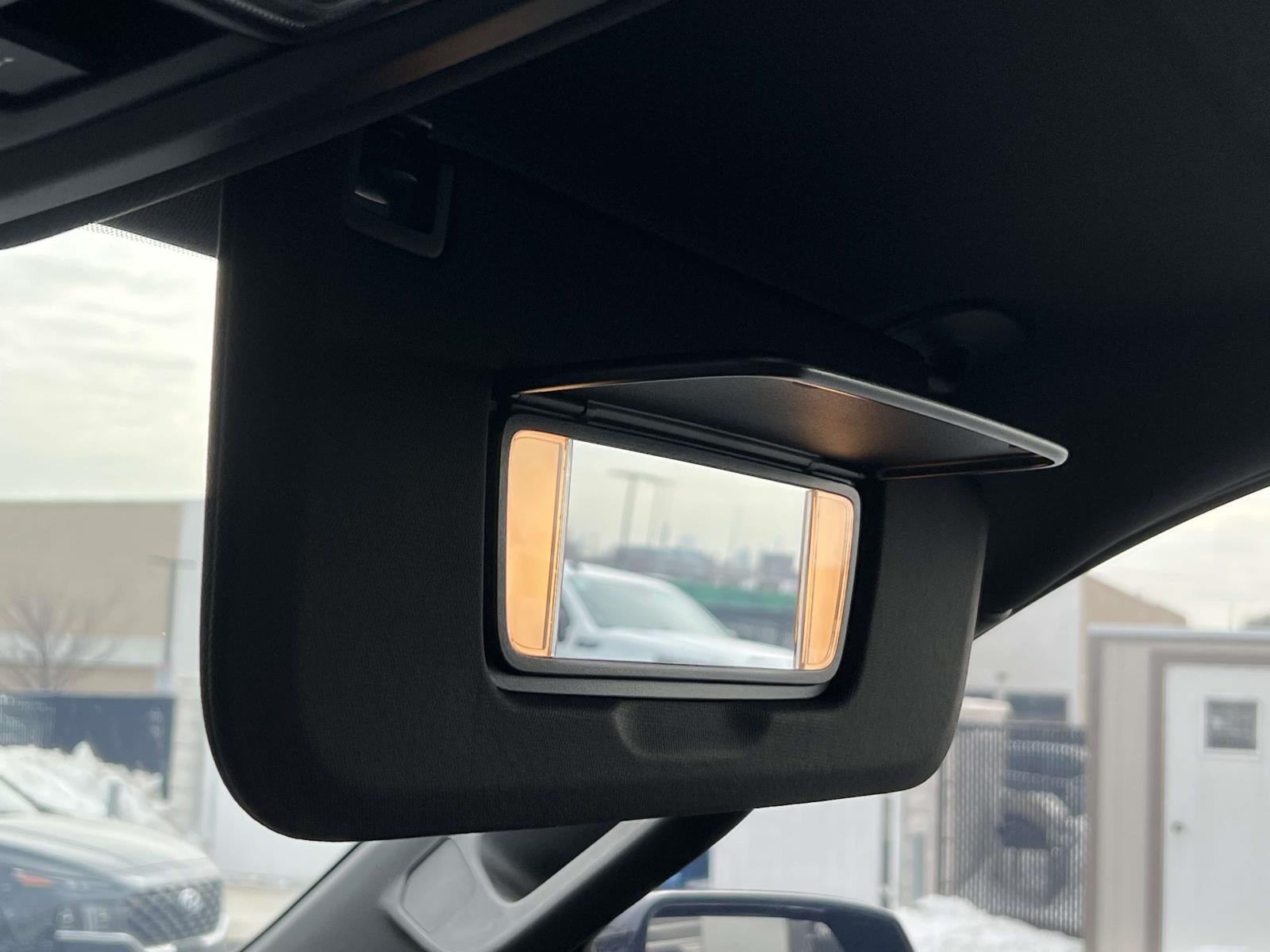 2024 Chevrolet Suburban 4WD RST