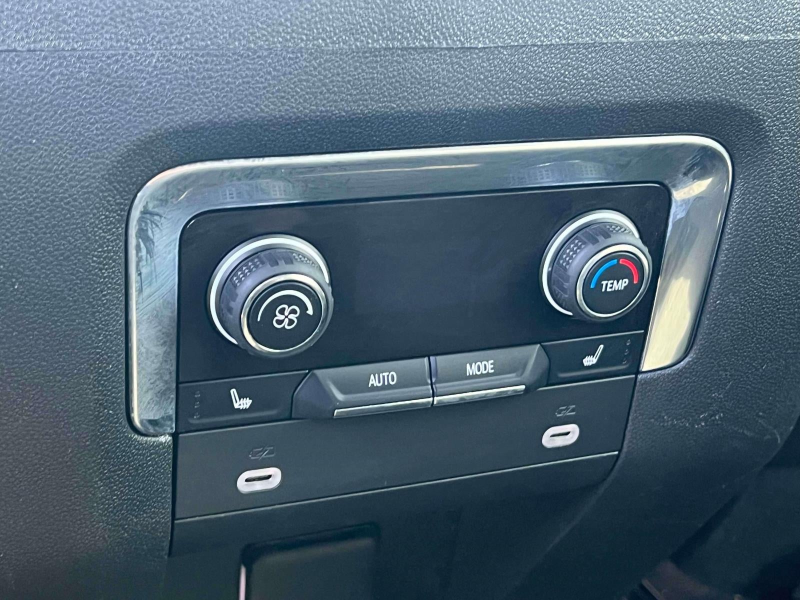 2023 Chevrolet Suburban 4WD RST