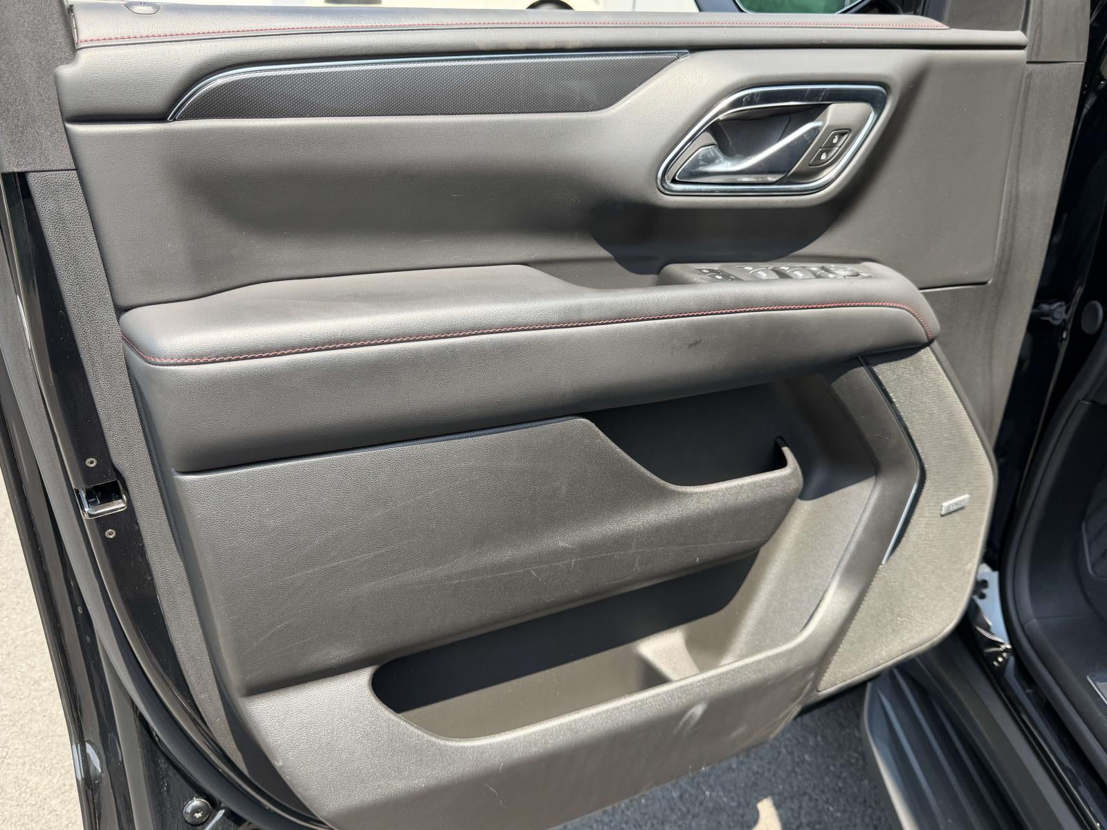 2024 Chevrolet Suburban 4WD RST