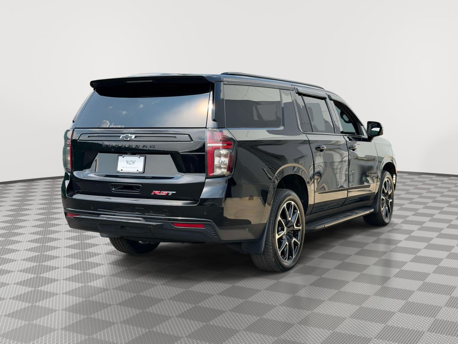 2023 Chevrolet Suburban RST