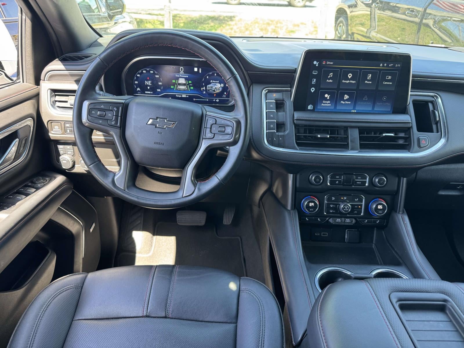 2023 Chevrolet Suburban 4WD RST