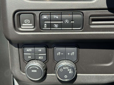 2023 Chevrolet Suburban 4WD RST