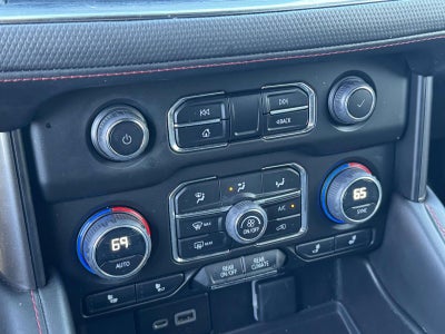 2023 Chevrolet Suburban 4WD RST