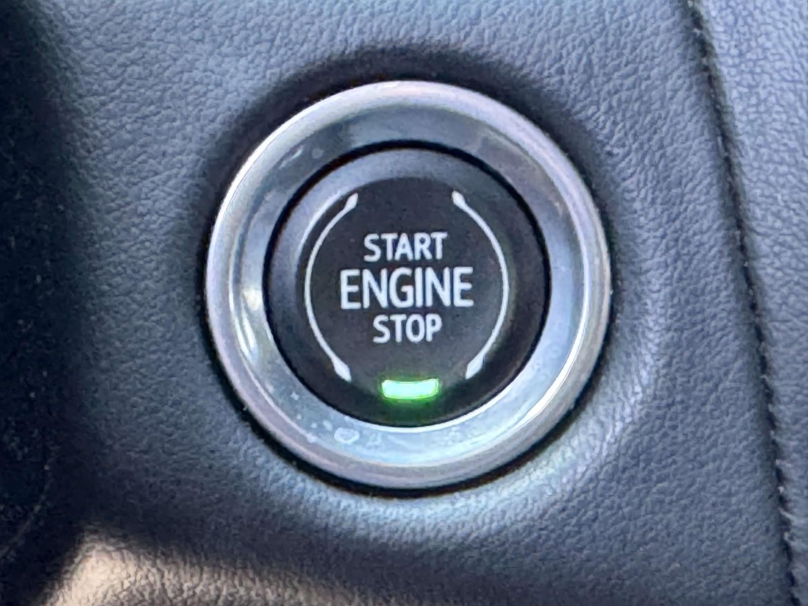 2023 Chevrolet Suburban 4WD RST