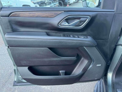 2023 Chevrolet Suburban 4WD Premier