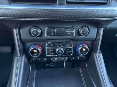 2023 Chevrolet Suburban 4WD Premier