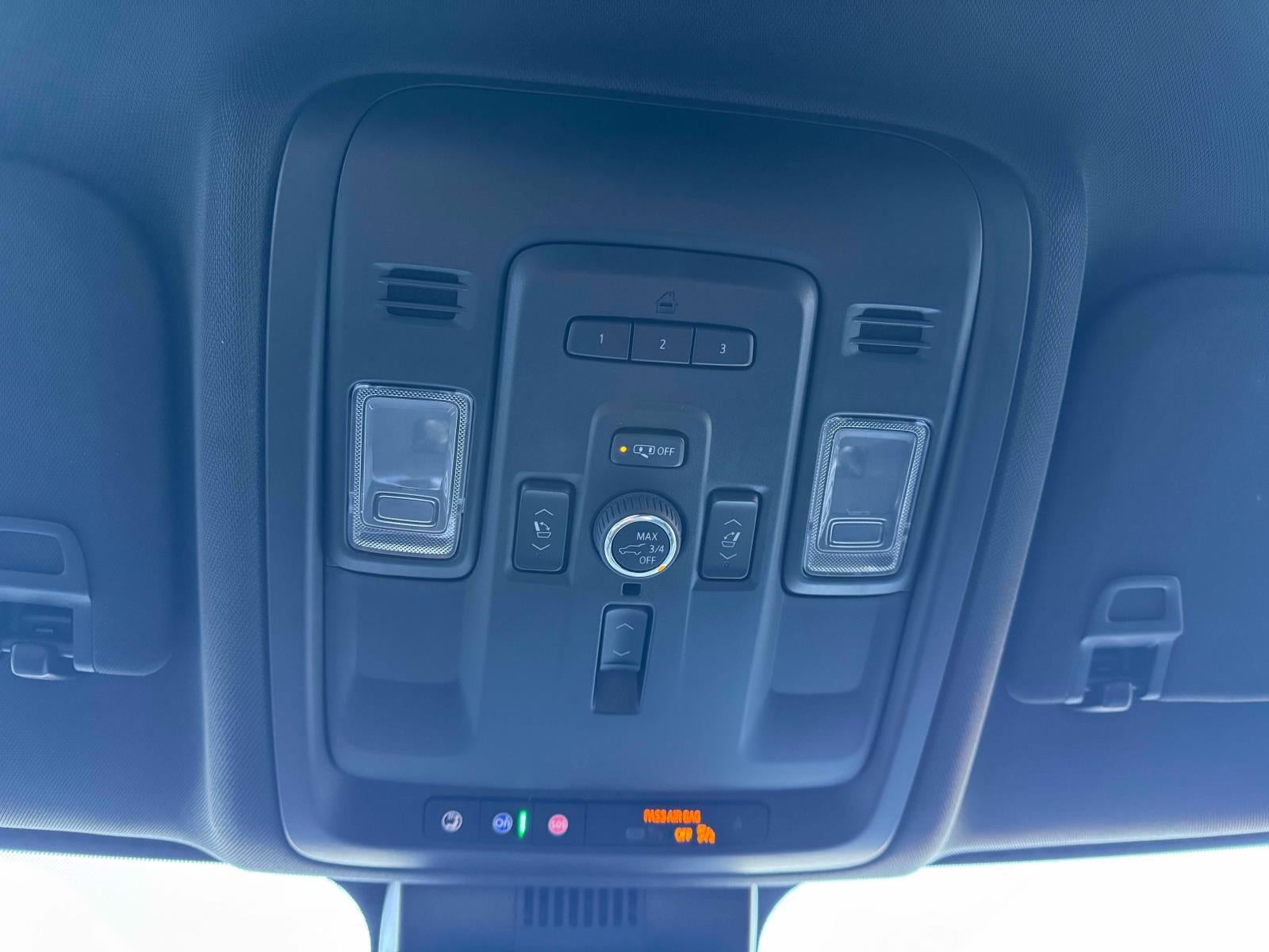 2023 Chevrolet Suburban 4WD Premier