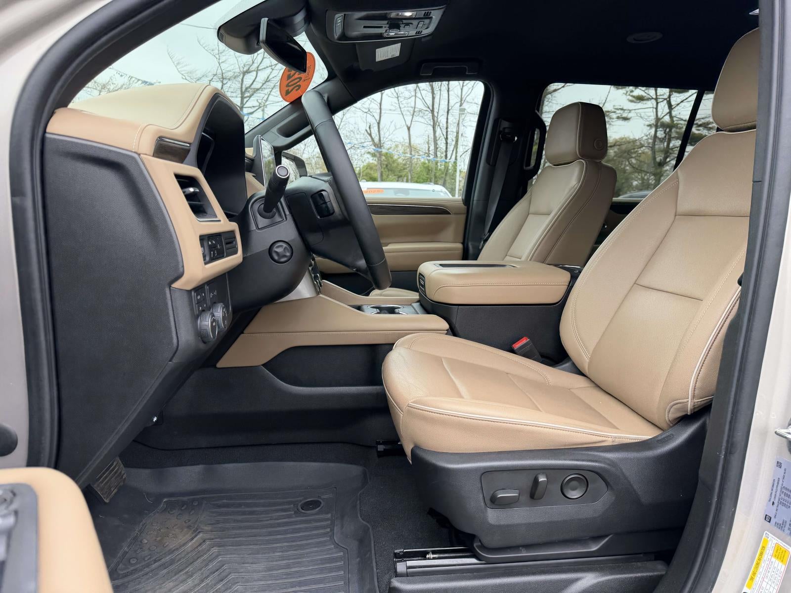 2023 Chevrolet Suburban 4WD Premier