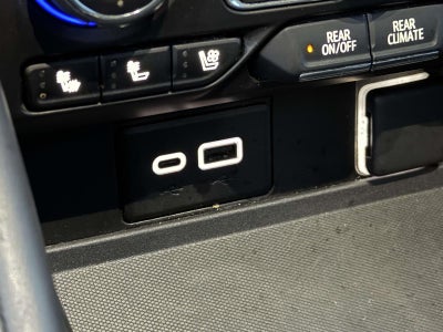 2023 Chevrolet Suburban 4WD Premier