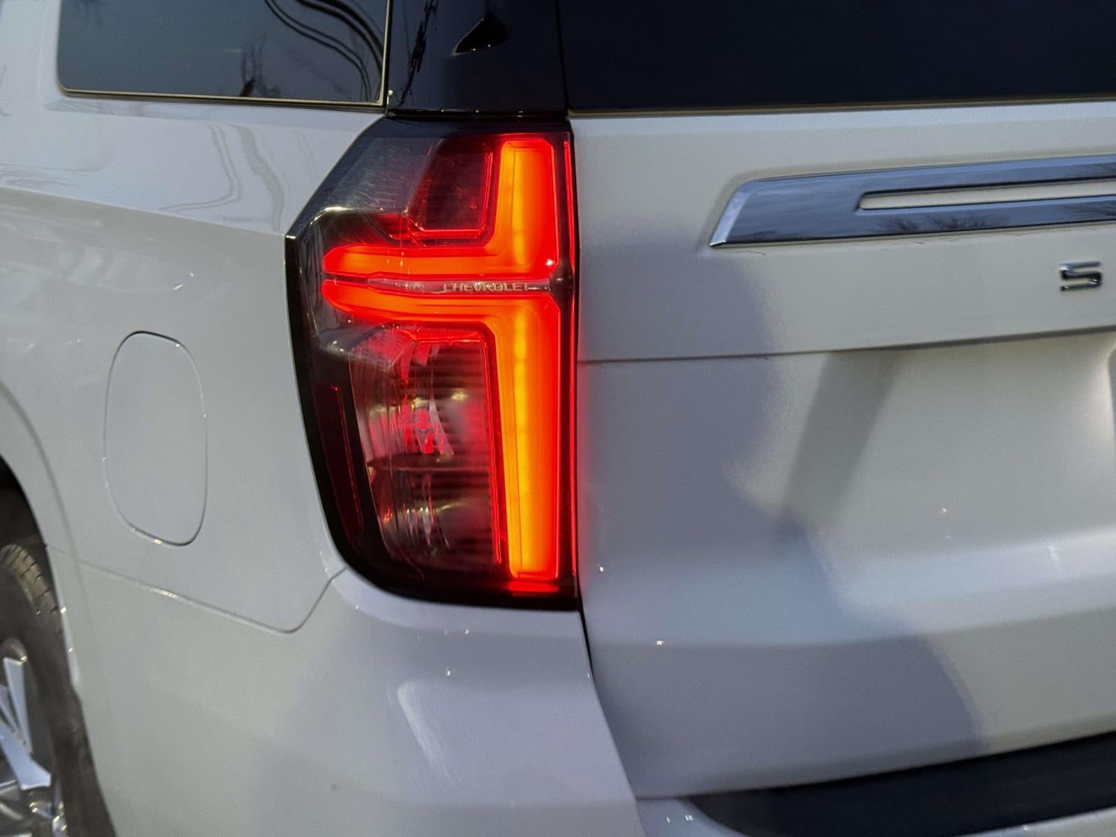 2023 Chevrolet Suburban 4WD Premier