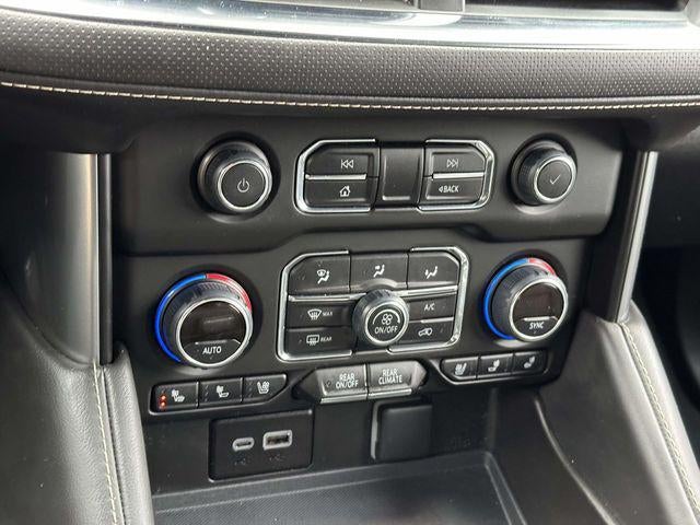 2024 Chevrolet Suburban 4WD Premier