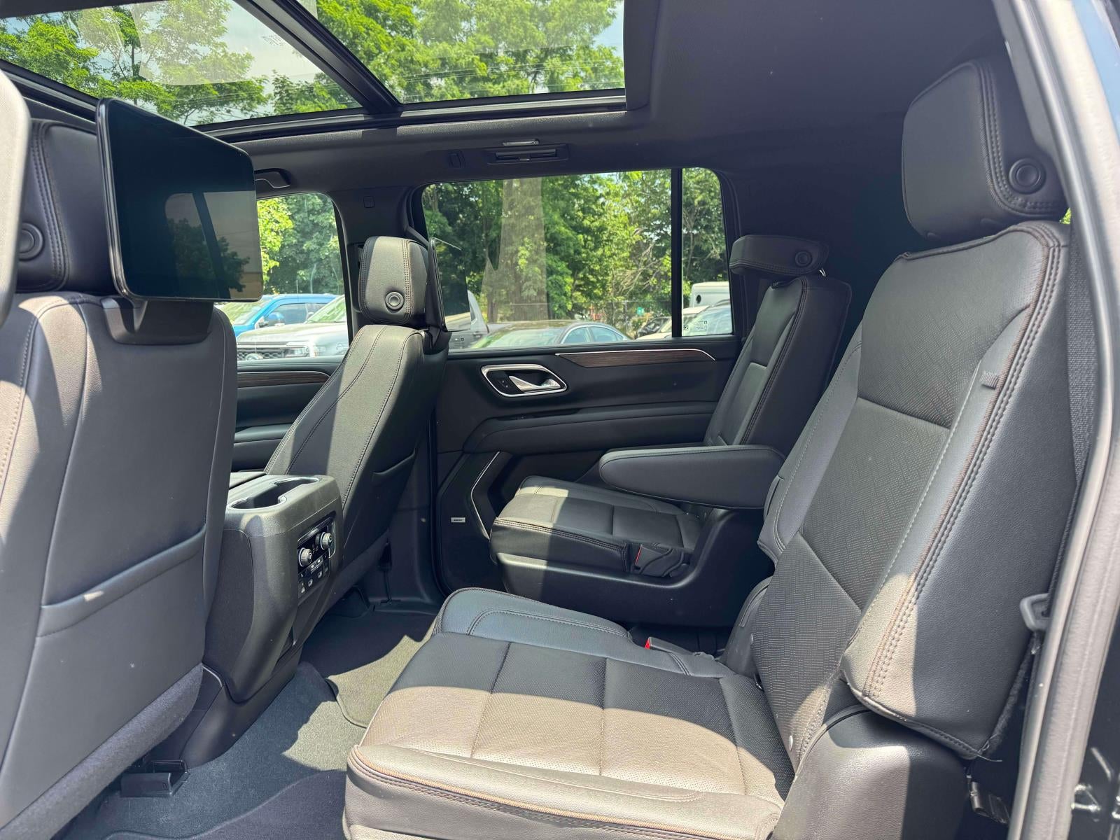 2024 Chevrolet Suburban 4WD High Country