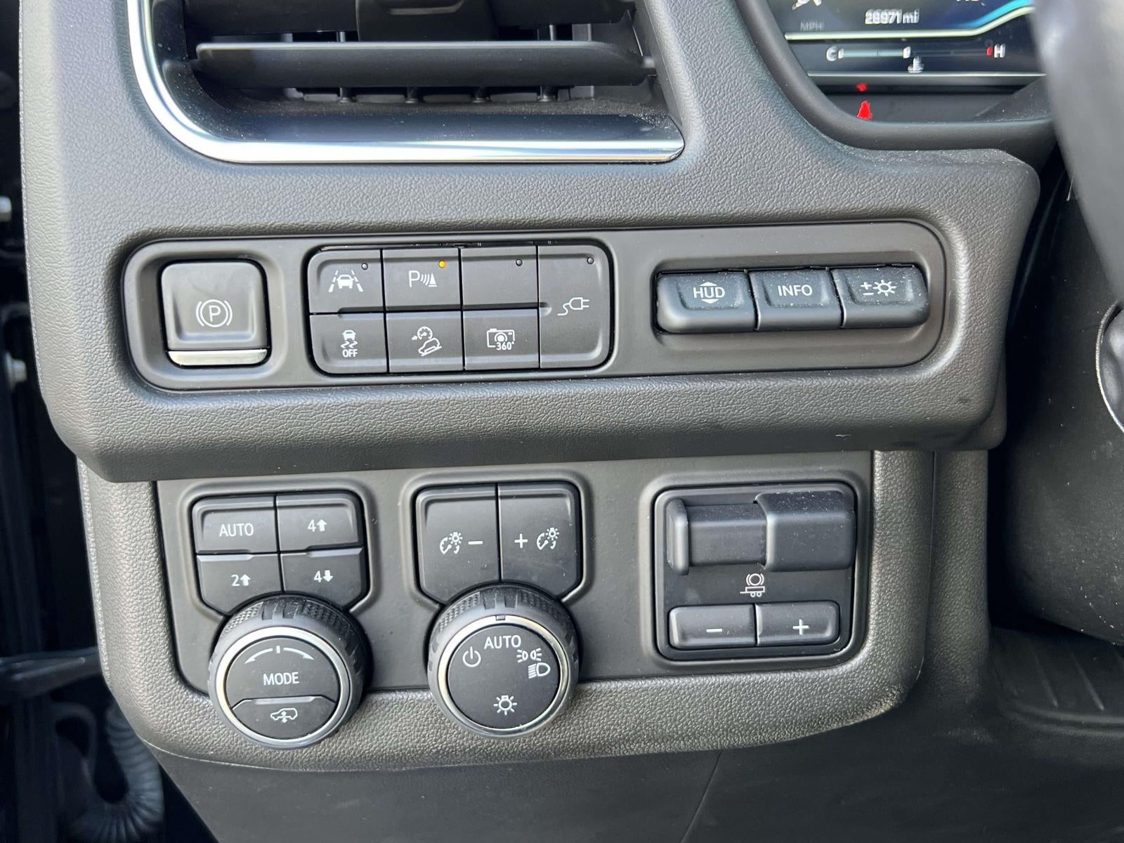 2022 Chevrolet Suburban 4WD High Country