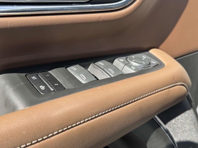 2023 Chevrolet Suburban 4WD High Country