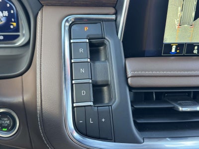 2023 Chevrolet Suburban 4WD High Country