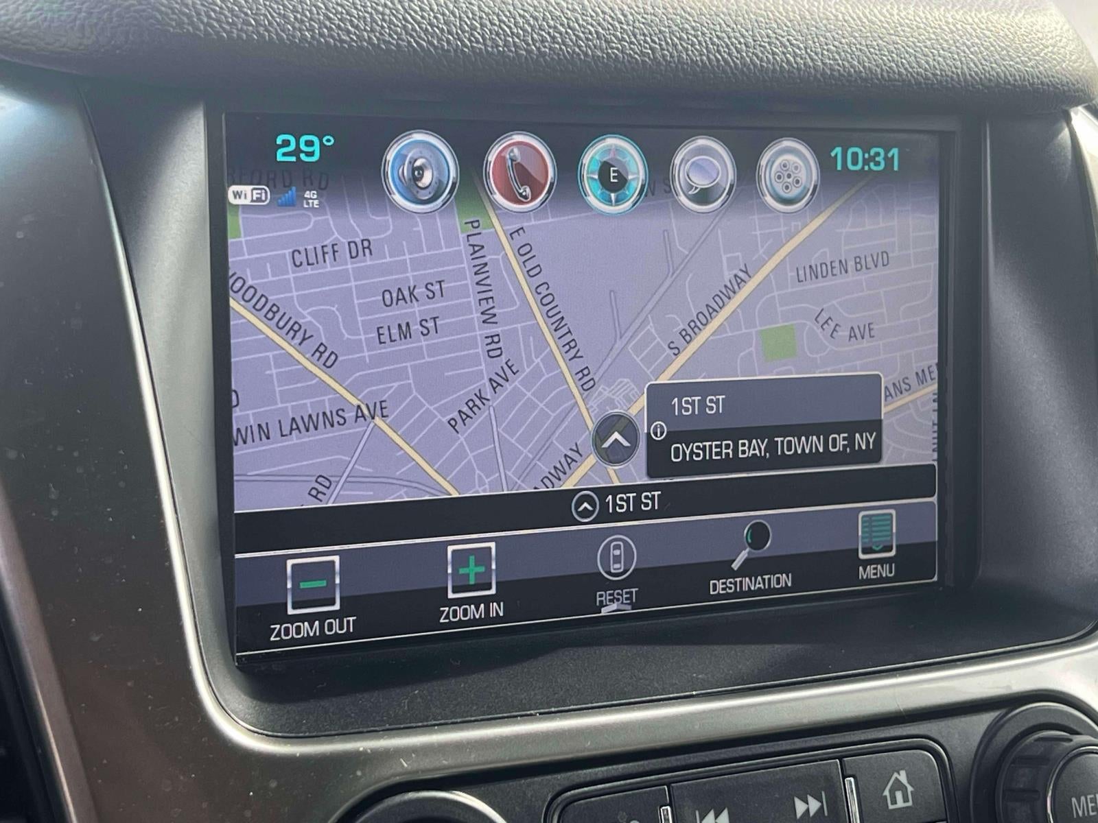 2018 Chevrolet Suburban LT