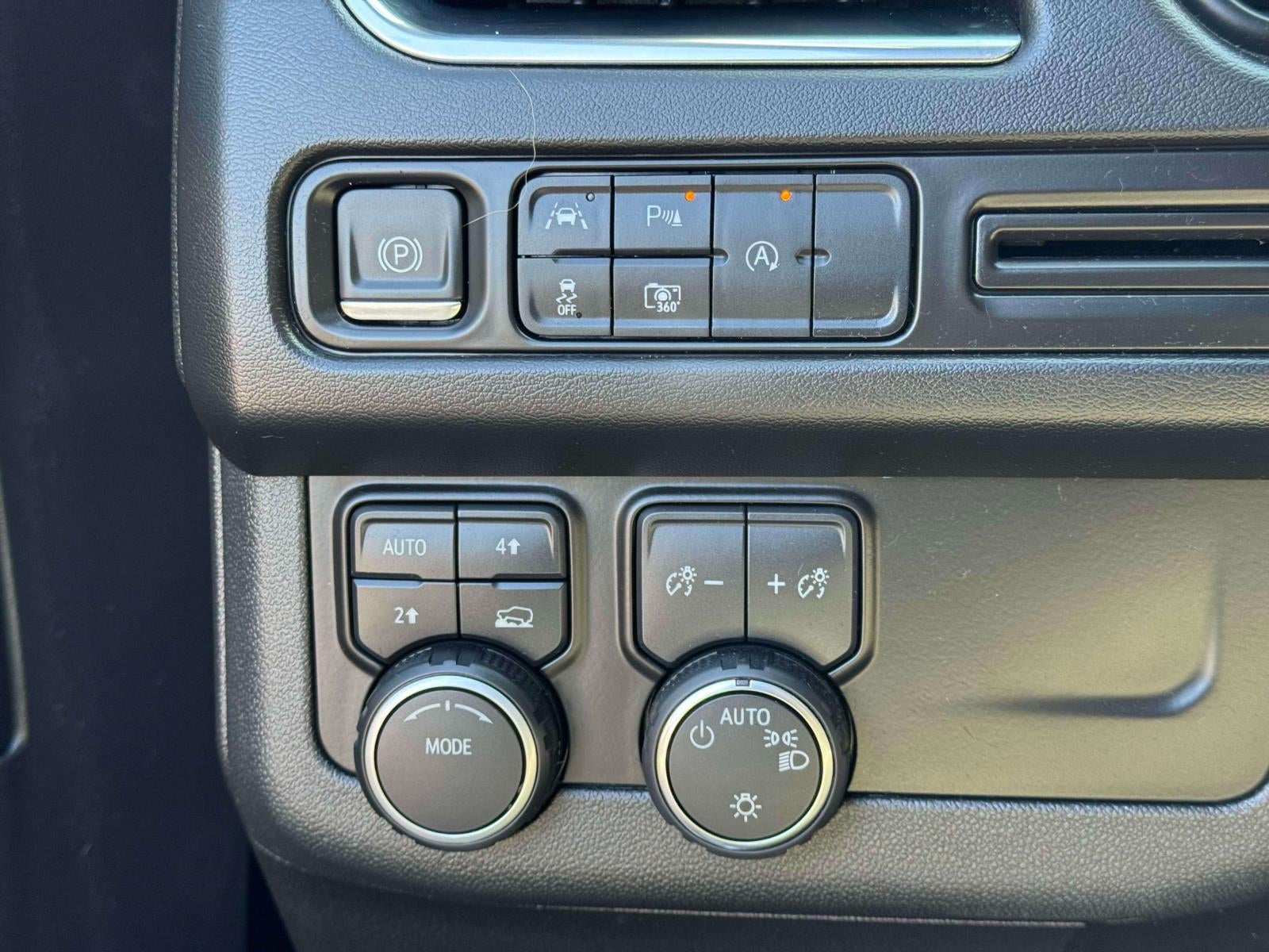 2023 Chevrolet Tahoe 4WD LT
