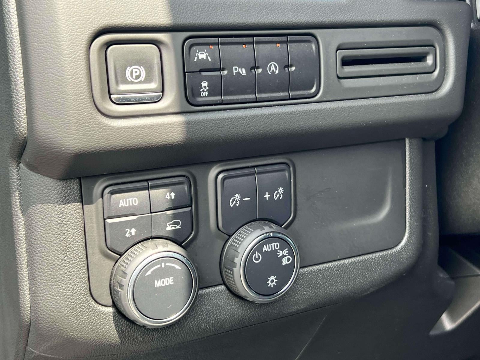2024 Chevrolet Tahoe 4WD RST