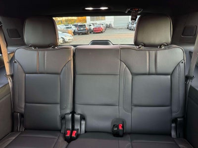 2023 Chevrolet Tahoe 4WD RST