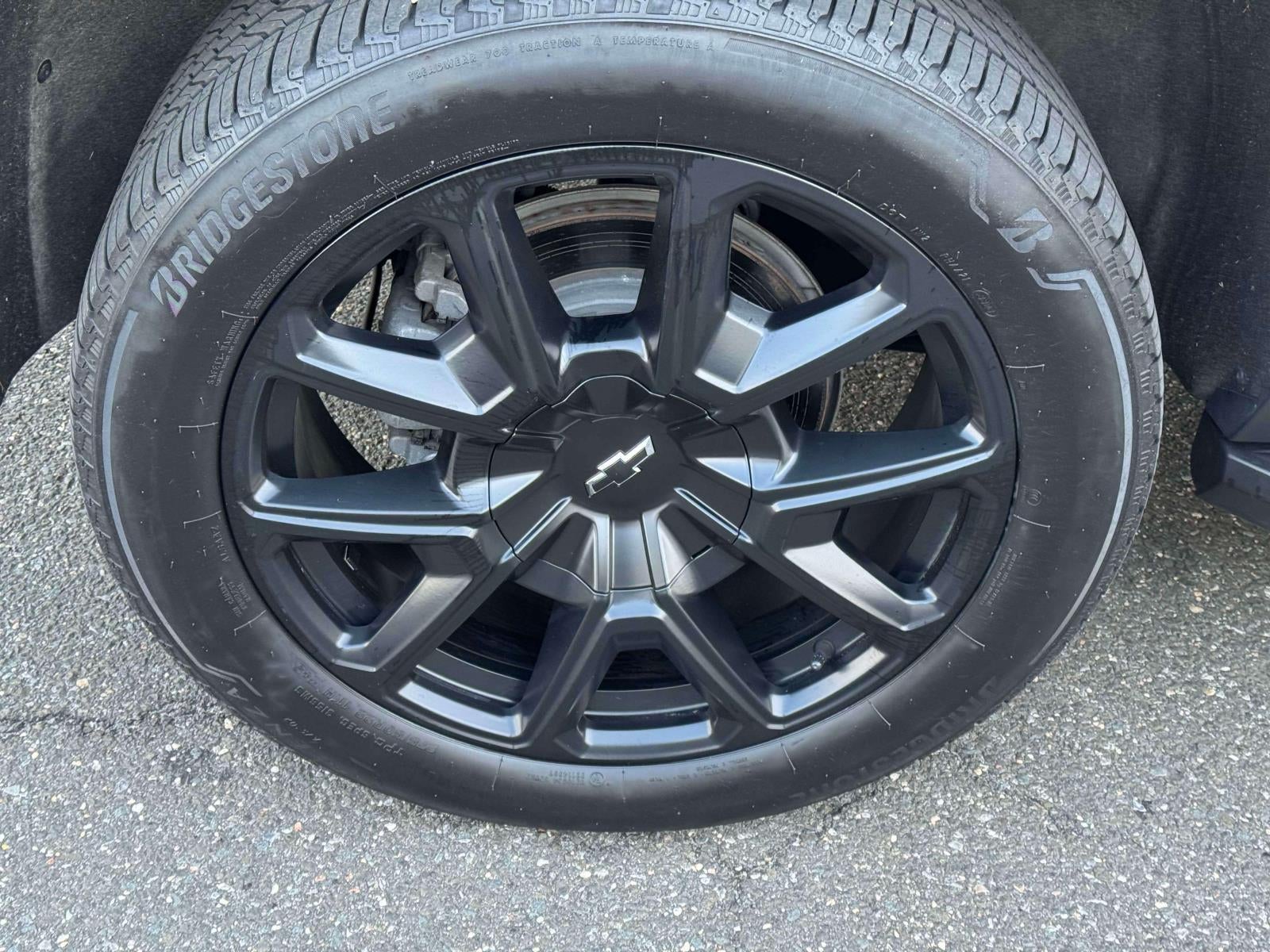 2023 Chevrolet Tahoe 4WD RST