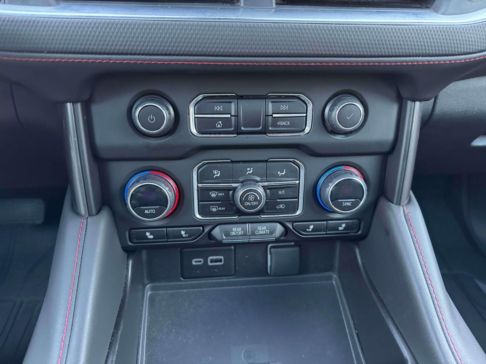 2023 Chevrolet Tahoe 4WD RST