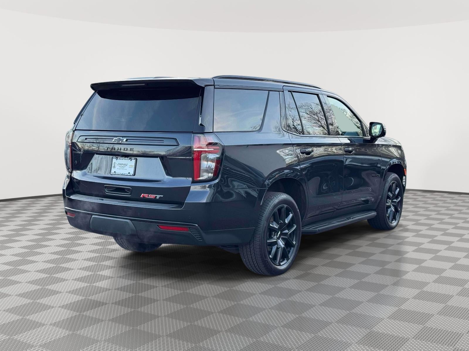 2023 Chevrolet Tahoe 4WD RST