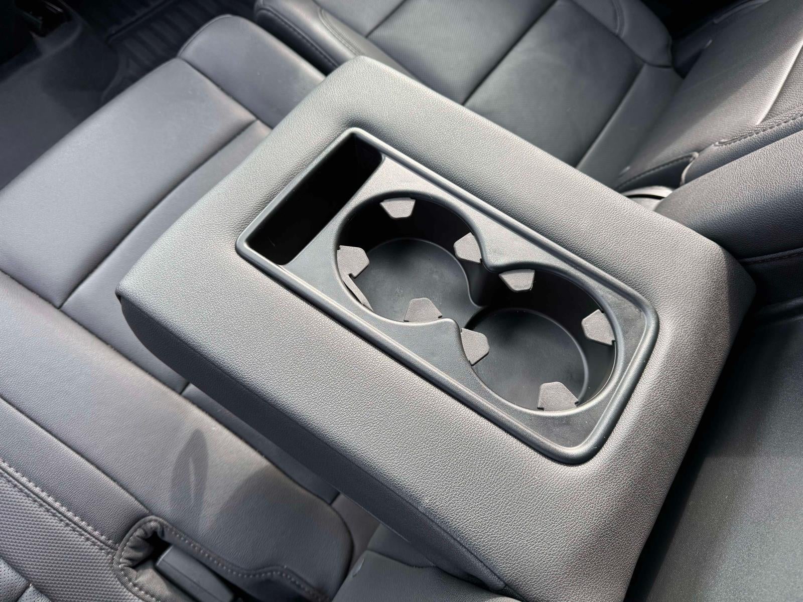 2023 Chevrolet Tahoe 4WD RST