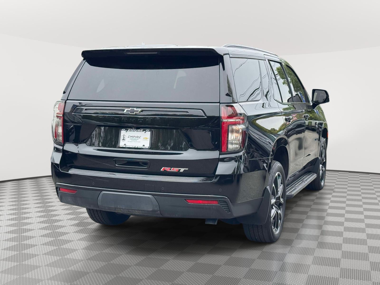 2023 Chevrolet Tahoe 4WD RST