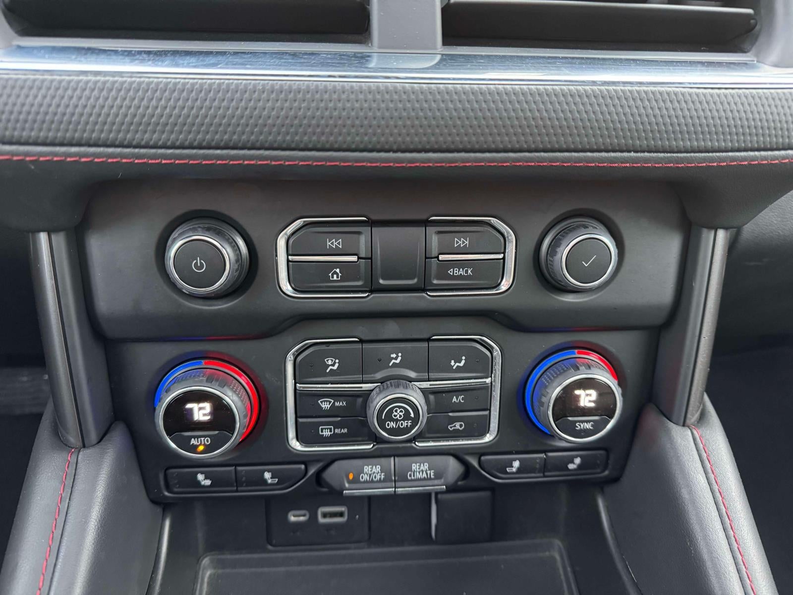 2022 Chevrolet Tahoe 4WD RST