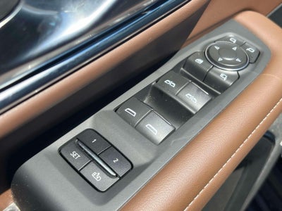 2023 Chevrolet Tahoe 4WD High Country