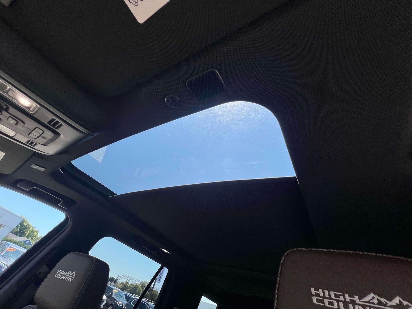 2023 Chevrolet Tahoe 4WD High Country